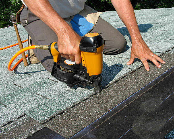Best Flat Roof Repair Services  in Bells, TX